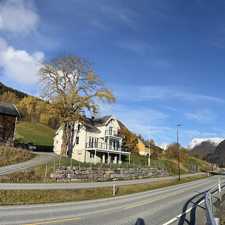 Husslattene Apartments With Terrace Skei  Eksteriør bilde