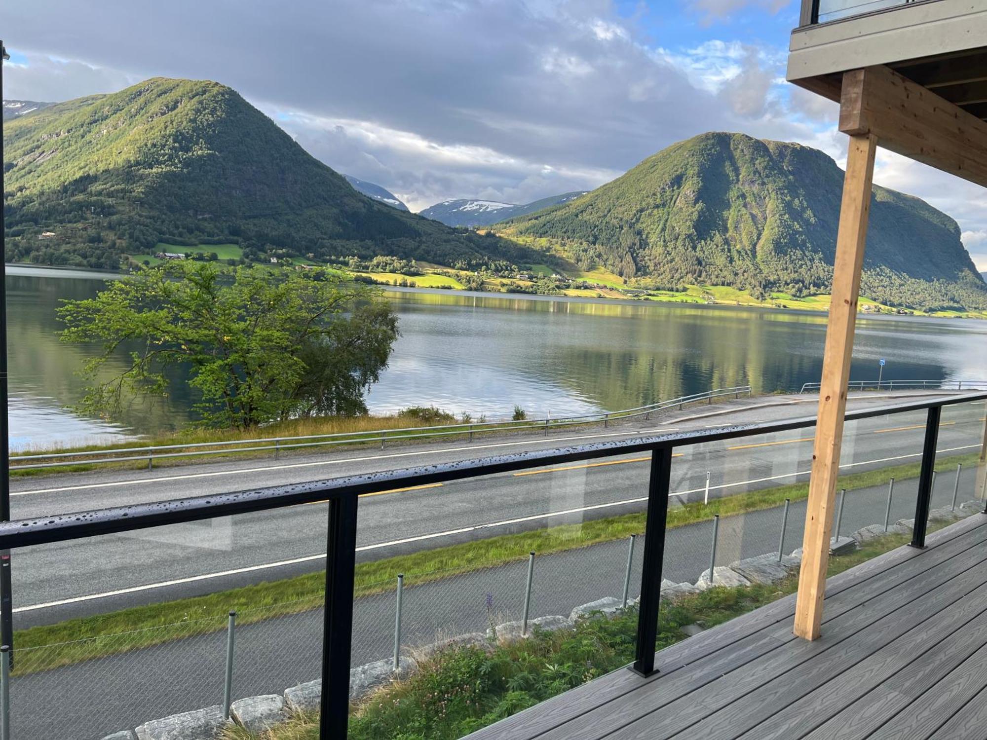 Husslattene Apartments With Terrace Skei  Eksteriør bilde